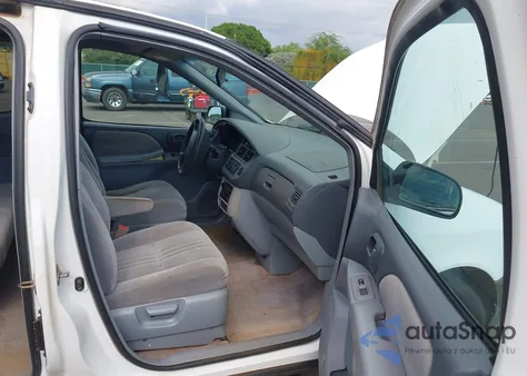 2001 Toyota Sienna Ce z USA, uszkodzony, nr VIN 4T3ZF19C81U371591